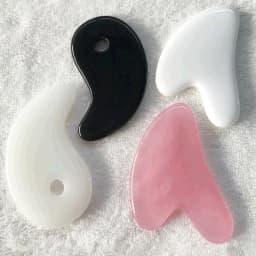 Natural Resin Gua Sha Scraper Board Rose Quartz Scraper Facial Lifting Anti-Wrinkle Massage Board Body Beauty Spa Massage