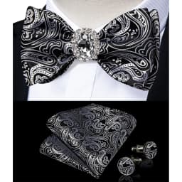 Classic White Selr-tie Bowtie with Ring Pocket Square Cufflinks Set Fashion Solid Men's Bow Tie for Wedding Groom Business Knots