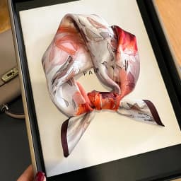 100% Real Silk Scarf Women Square Neck Tie Wrist Shawls Wraps for Ladies Foulard Scarves Pashmina Female Hijab Bandana Bufanda