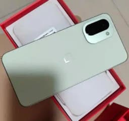 OnePlus Ace 6T 5G Unlocked Snapdragon8 Gen5 6.83 inch AMOLED 165HZ 8300mAh SuperVOOC100W Charge 50MP Google ColorOS16 ACE6t