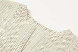 Miyake Fold 2024 Fall New Slimming V-neck French Dress For Women Advanced Short-sleeved Waist Elegant Commuter Dress