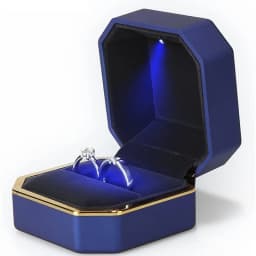 Wholesale LED Ring Box Jewelry Box for Wedding Engagement Proposal Ring Box Necklace Pendant Gift Box with Light Storage Case 