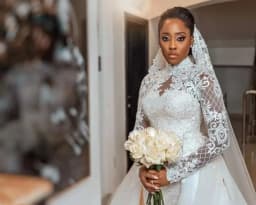 Graceful Lace A Line Wedding Dresses 2023 Beaded High Neck Plus Size Bridal Gowns Detachable Train Applique Long Sleeves Tulle