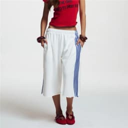 Women Side Stripes Raw Edge Wide Leg Capri Sweatpants Elastic Waist Loose Fit Baggy Cropped Casual Jogger Knee Length Trousers