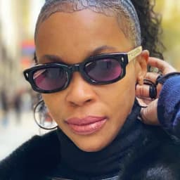 Small Frame Fashion Square Sunglasses for Men and Women