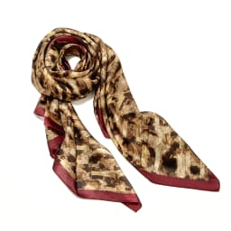 CH Luxurious Iconic Vibrant Pattern Scarf Versatile Styling Gift Box Set For Women Fashion Accessory Premium Holiday Gift