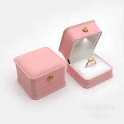 Wholesale LED Ring Box Jewelry Box for Wedding Engagement Proposal Ring Box Necklace Pendant Gift Box with Light Storage Case 