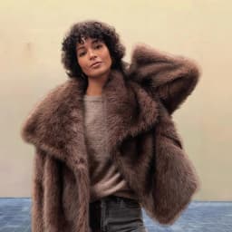Retro Long Sleeved Fur Jacket for Women Solid Color Lapel Faux Fur Cardigan Tops Fashion Ccasual Thickened Warm Overcoat