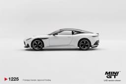 MINI GT 1:64 MCL38 #4 L.Norris / #81 O.Piastri 2024 Hyundai RN22e RX-7 VeilSide DBS ZR1 Diecast Model Car
