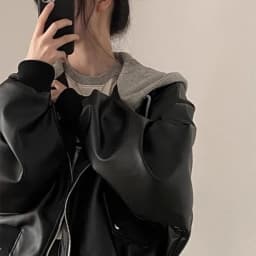 Retro Chic Casual Loose Fit Button up Double Pocket Hooded Leather Jacket Fake Two-Piece Ladies Fashion Autumn Outerwear