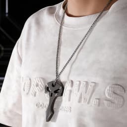 Multi-functional Skull Metal EDC Necklace with Paracord, Alloy Pendant, Portable Emergency Survival Tool for Outdoor Camping