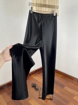 Minimalist and laid-back acetate satin straight-leg casual pants for women! Comfortable air pants, wide-leg pants, floor-length