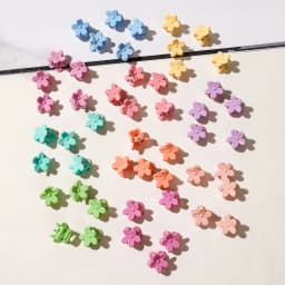 50Pcs Colorful Mini Flower Hair Claw Clips for Girl Cute Hair Styling Accessories Holiday Gift Decorative Bun Clamp Tiny Hair