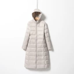 Women's Lightweight Down Jacket Long White Duck Down Coat Hooded Slim Fit Thin Winter Outerwear Puffer Jacket Women JK-071