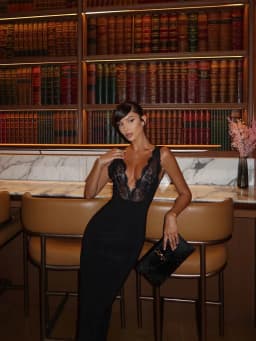 CNYISHE Halter Lace Patchwork Sheer V Neck Sleeveless Backless Women Dresses Sheath Hip Wrap Fashion Summer Solid Female Bodycon