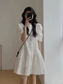 Summer 2025 Design Sensation Bubble Short Sleeve Dress Women's Elegant Skirt Commute Style Pleated High Waist A-Line Dress