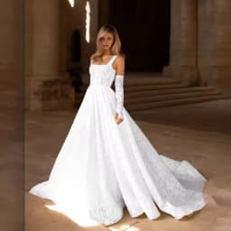 Elegant Square Collar Straples Lace Pleated Wedding Dress Customized A-line Backless Court Bridal Party Gowns Vestidos De Novia