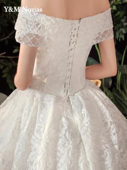 Real Photo Glitter White Luxur Wedding Dresses Long Lace Sequin Royal Train Bride Gowns Princess Church Bridal Dress Custom Made