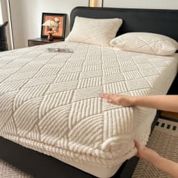 Geometric Jacquard Fleece Fitted Sheet Winter Thickened Warm Mattress Cover Solid Color Soft Plush Sheet for Single Double Bed