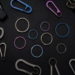 Titanium Alloy Rotating Ring Buckle Keychain Waist Belt Buckle Spring Lock Keyring Outdoor Tool EDC Unboxing Tool