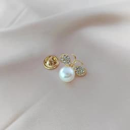 Green Red Crystal Rhinestone Four-Leaf Clover Flower Brooches Lapel Pins Jewelry Clothing Accessories Brooch for Women 2024