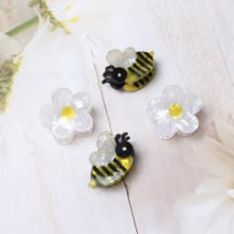4pack Hair Clip Daisy Small Hair Claw for Women Girls Flower Butterfly Acrylic Fashion Crab for Hair Clamps Hair Accessories