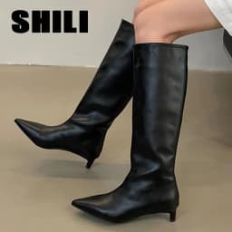 Punk-Style Belt Buckle Mid-Calf Boots for Women Square Heel Motorcycle Boots Pu Leather Pleated Boots Street Retro Riding Boots