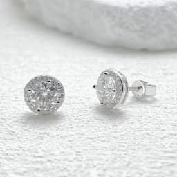 NeeTim 0.5-2CT Moissanite Stud Earrings for Women Sparkling Lab Diamond Sterling Silver S925 Wedding Party Jewelry Certified