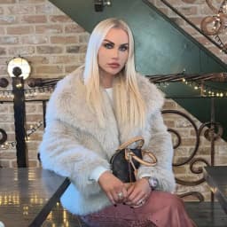 Women's Artificial Fur Coat with Large Lapel Short Fashionable Fox Fur Style Fluffy Plush Clothing for Ladies