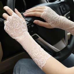Women's Lace Sunscreen Outdoor Half Finger Driving Gloves Summer Thin Elastic Breathable Bridal Fashion Touch Screen Fingerless