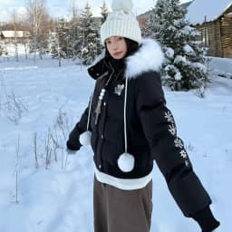 Snowflake Embroidery Winter Padded Jacket Women 2026 Thick Large Faux Fur Collar Hooded Parkas Female Sweet Short Puffer Jackets