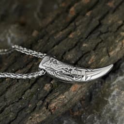 Punk Vikings Wolf Teeth Necklaces Men Stainless Steel Norse Runes Fenrir Odin Wolf Horn Pendant Valknut Amulet Icelandic Jewelry
