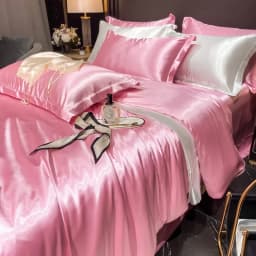 Solid Silk Bedding Set with Duvet Cover Bed Sheet Pillowcases Luxury King Single Double Couple Pillow Case Bedsheet