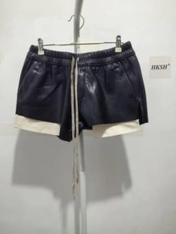 HKSH Women's Tide RO Style PU Leather Shorts Streetwear Fashion Pocket Comfortable New Versatile Dark Chic Y2K Punk Capris H2512