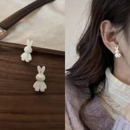 Asymmetric Cute Mini Rabbit Bunny Clip on Earrings No Piercing for Girls Kids Student Flowers Sweet Small Bear Ear Clip Earrings