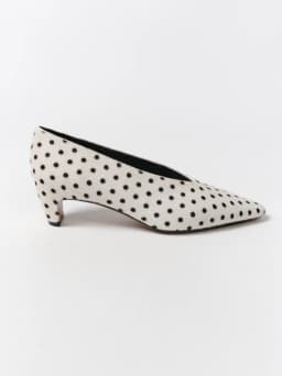 ALIAS MAE 2026 Early Spring New Spotted Horsehair Pointed Low Heel Women's Shallow Mouth Casual Versatile Single Shoes
