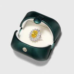 Luxury Dark Green Ring Box Premium Leatherette Jewelry Storage Case with Soft Velvet Lining Elegant Gift Packaging for Jewelry