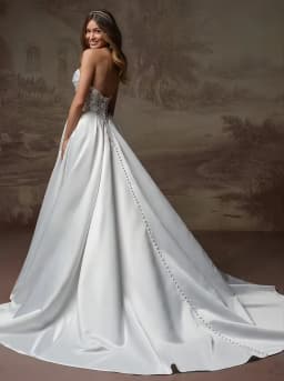 Modern Strapless Satin Wedding Dresses With Structured Bodice A Line Lace Applique vestido de novia boda 2026 Customized