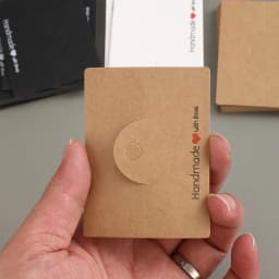 100pcs Handmade Jewelry Display Kit - 50 Elegant Clear Bags and 50 "Handmade with Love" Cards, Perfect for Jewelry Packaging