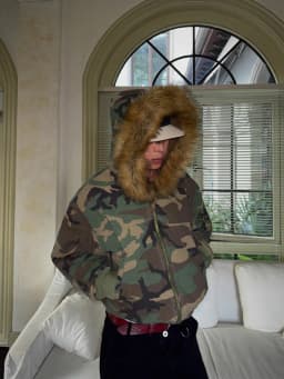 Men s Winter Coat Warm Double Sided Camouflage Jacket Thick Cotton Parka with Fur Collar Outdoor Military Style Trench Coat