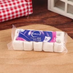 1:12 Dollhouse Miniature Paper Towel Roll Model Roll of Tissue Home Decor Toy Doll House Accessories Kids Pretend Play Toys