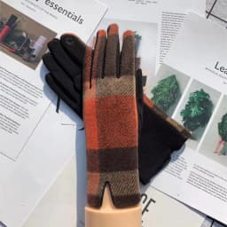 New Women Winter Woollen Fabrics Keep Warm Touch Screen Plaid Gloves Soft Fashion Elegant Drive Cycling Coldproof Not Bloated