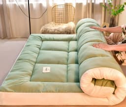 Plush Mattress Topper for Luxurious Sleeping Experience Floor Soft Bed Pad Hotel Beds Dormitories Futon Cover Mattresses Home