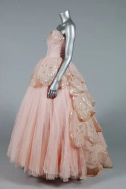 FATAPAESE Customized Gown Strapless Beaded Sparking Gems Stones Bodice Tiereed Tulle Organza Skirt Floor-length Clothes
