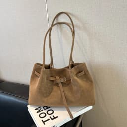 Vintage Brown Leather Tote Bag with Beaded Bag Charm Buckle Detail Large Capacity Shoulder Purse for Work Commuter Daily Use
