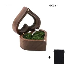 1PCS Free Engraving Custom Love Heart Shaped Walnut Wood Ring Box for Wedding Ceremony Jewelry Box Storage Proposal Wedding Gift