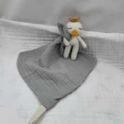 Handmade Baby Cotton Muslin Comfortable Blanket Cute Cat Doll For Infant Kids Sleep Appease Towel Rabbit Bear Saliva Scarf