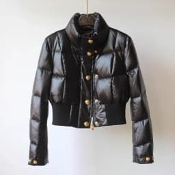 High-end Korean Short Winter Jacket Women Stand-up Collar Warm Parka Puffer Jacket Light Coat Outdoor Windproof Outerwear Button