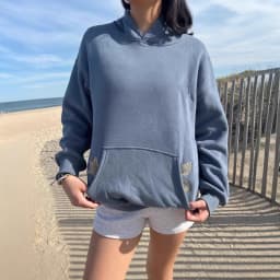 Women's Autumn Winter Velvet Embroidered Shell Pattern Hooded Patch Pocket Long Sleeve Sweatshirt