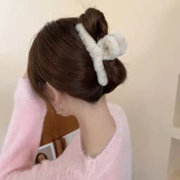 Large Plush Hair Claw Shark Clip Simple Barrettes Crab Hair Clips For Women Hairgrips Autumn Winter Hair Accessories